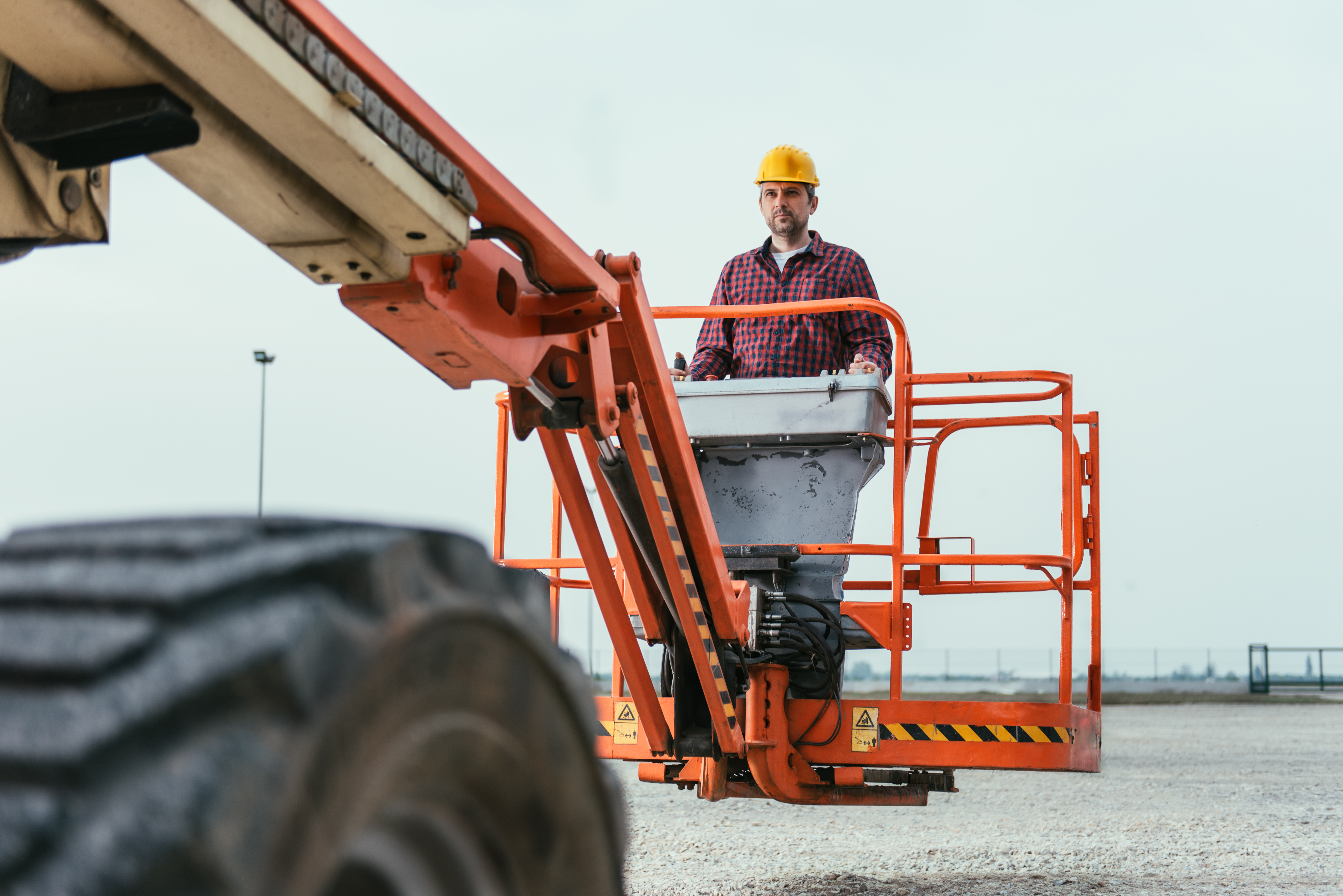 45 ft, Electric, Articulating Boom Lift For Rent